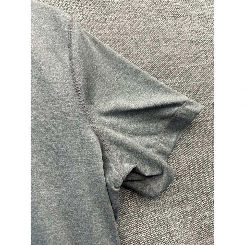 Nike Dri Fit Tee Shirt Mens XL Gray Swoosh‎ Logo Short Sleeve V Neck Streetwear